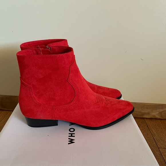 Forever21 booties - Picture 2 of 3